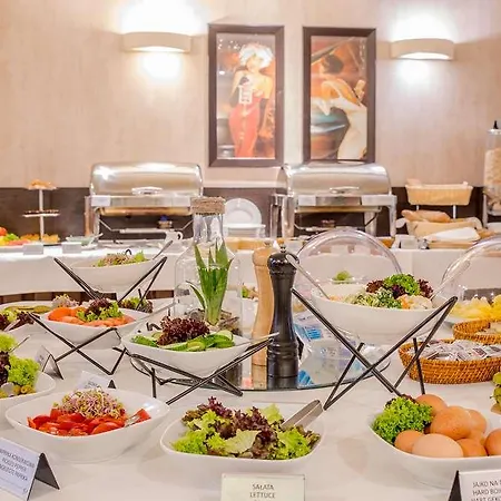 Hotel Diament Vacanza Katowice - Siemianowice 
