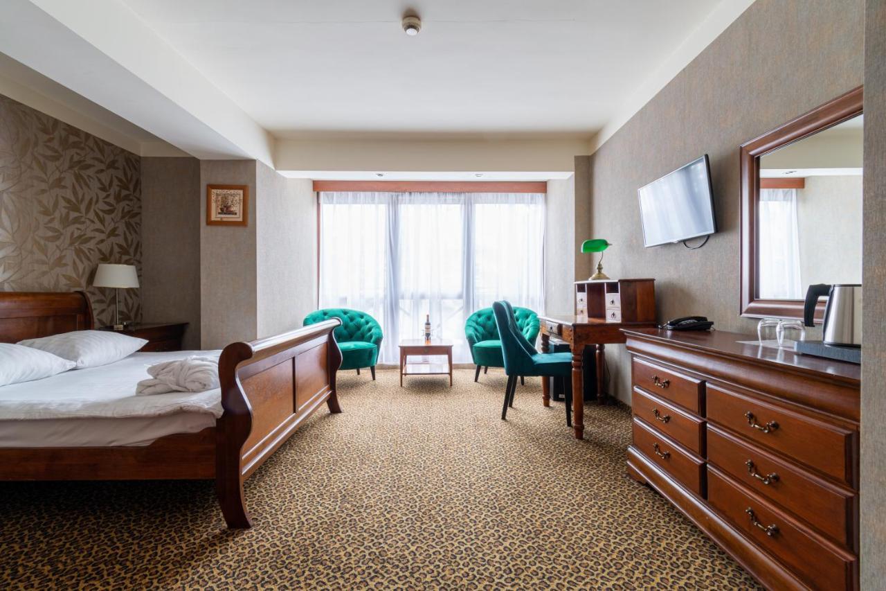 Diament Katowice - Siemianowice 3*