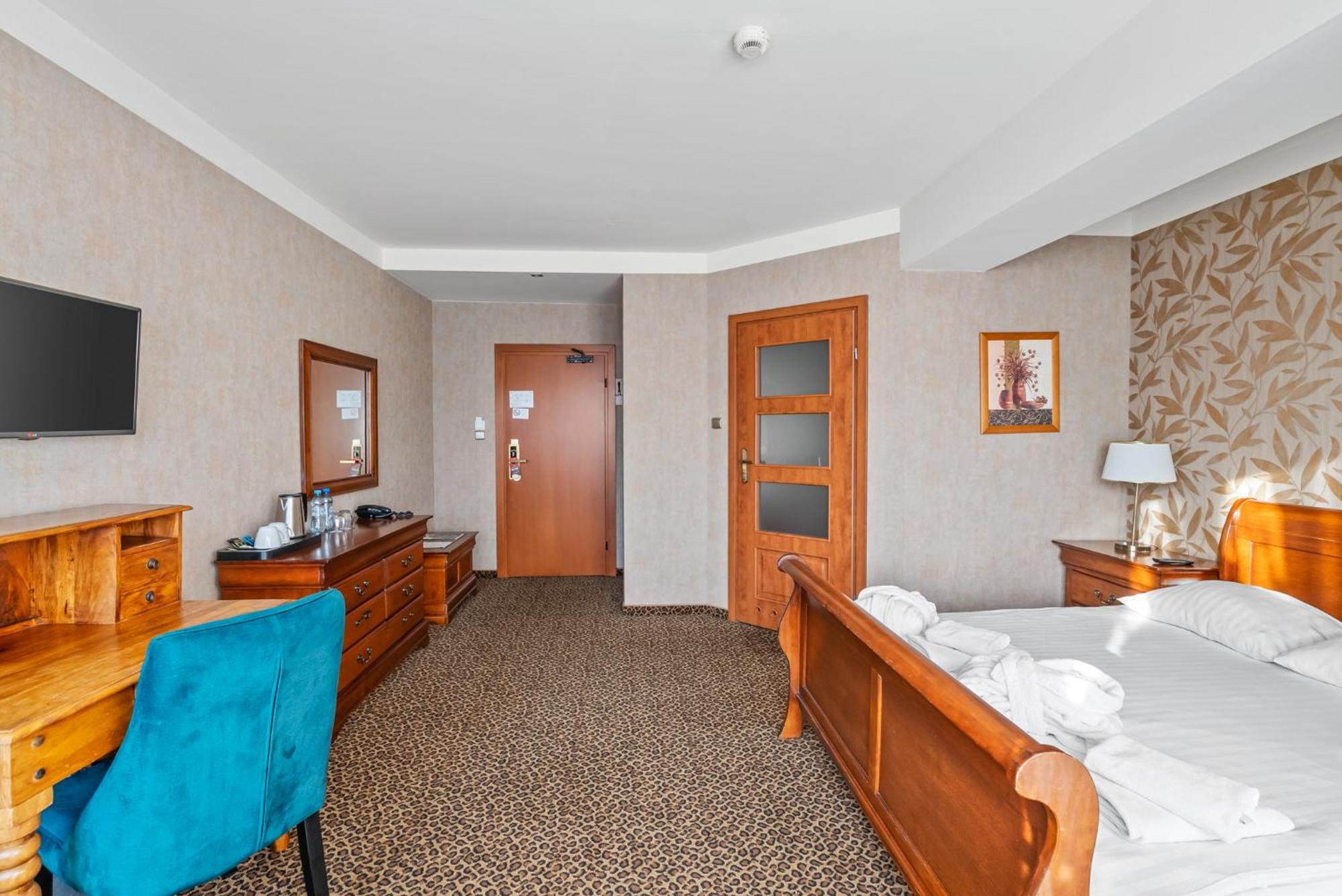 Diament Katowice - Siemianowice 3*