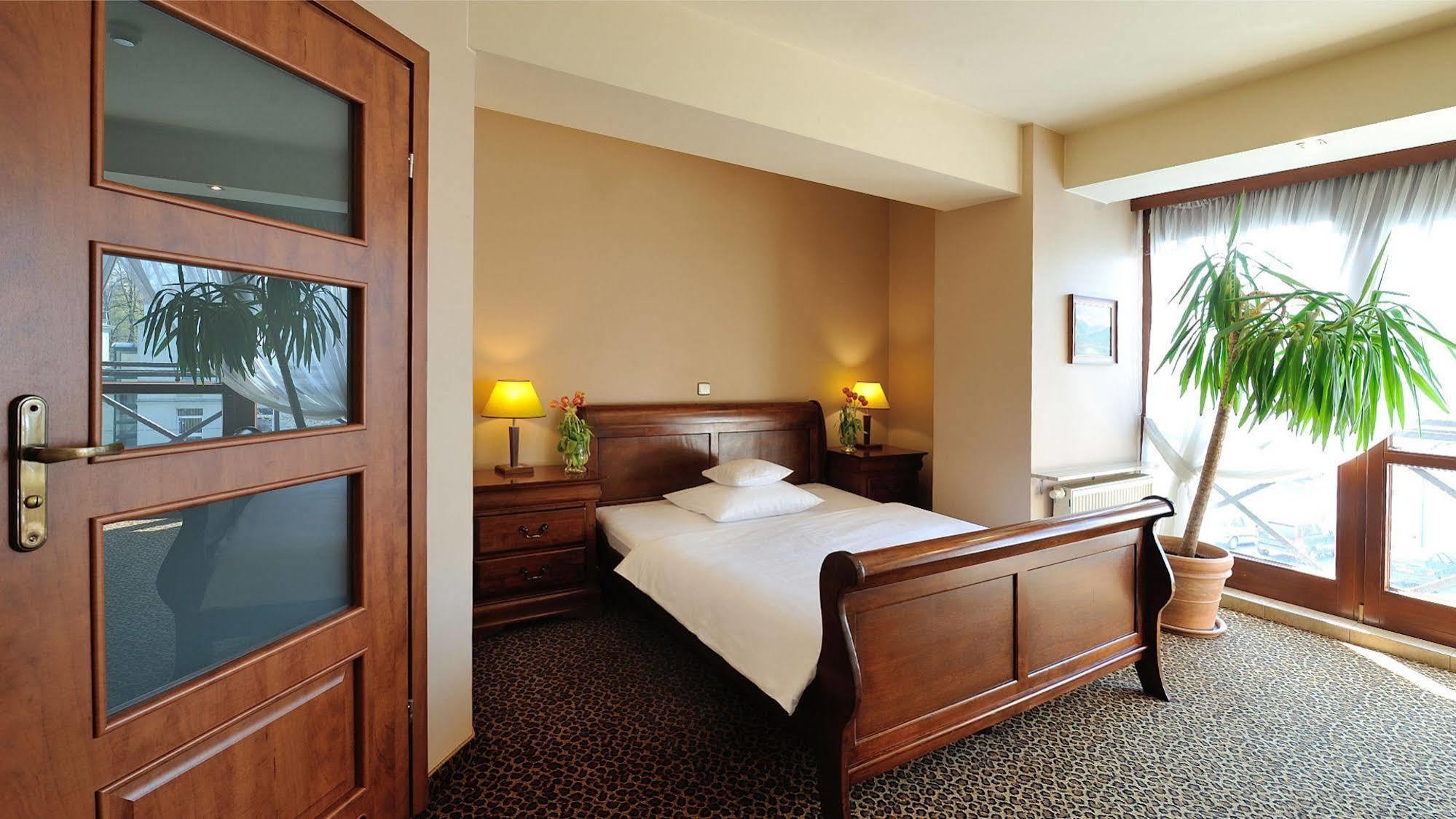 Hotel Diament Katowice - Siemianowice 3*